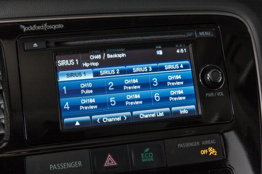  Mitsubishi Outlander 2014 года  (фото 51 из 136)
